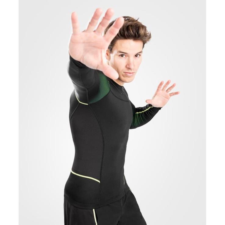 Venum Fusion 2.0 long sleeve rashguard black / yellow