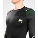 Rashguard manga larga Venum Fusion 2.0 negro / amarillo