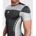 Rashguard manga corta Venum Tempest - negro gris